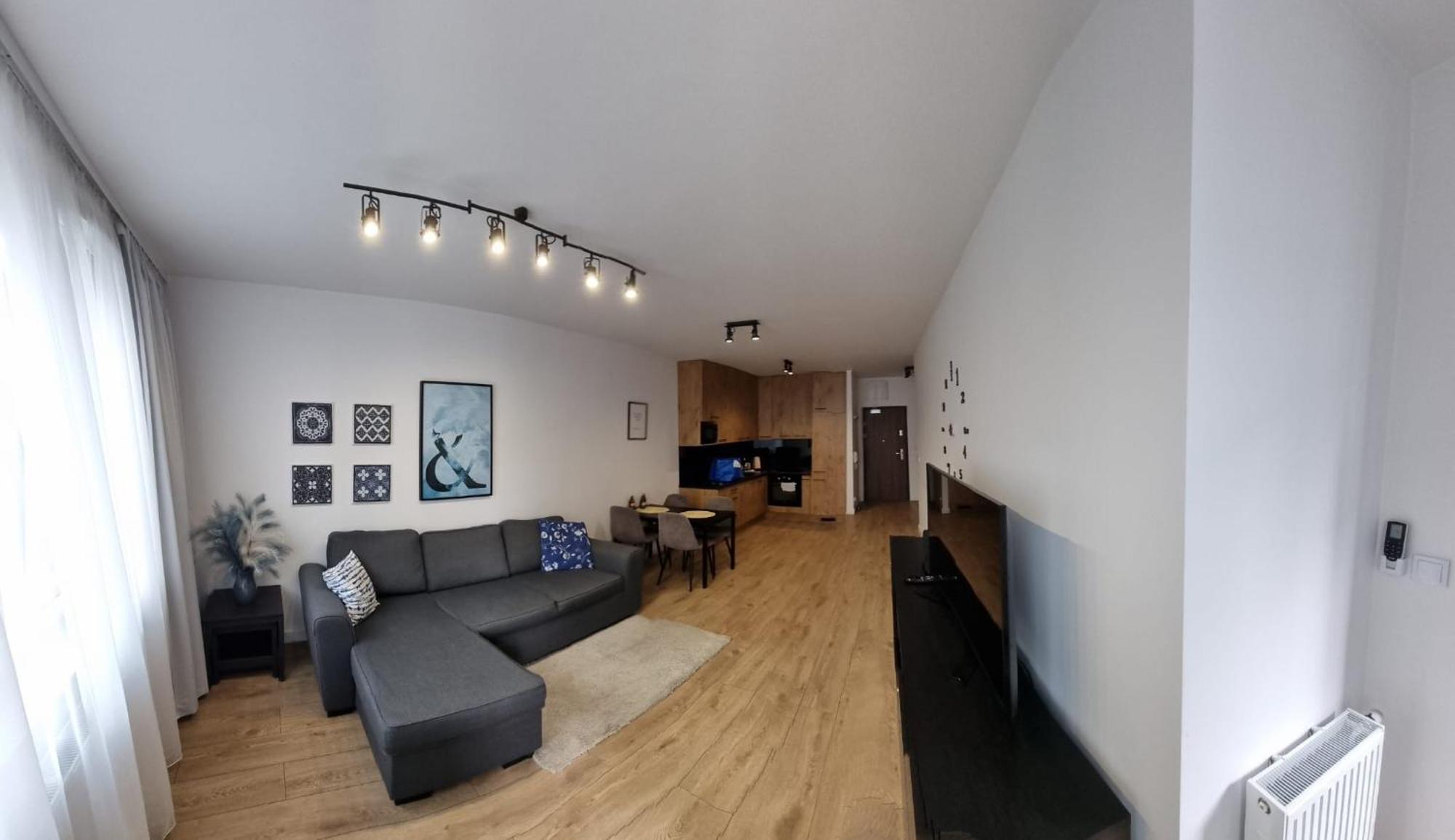 Apartament Near Sky Tower 브로츠와프 외부 사진